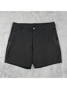 Lululemon Men's Commission Shorts Breathable Lightweight Size 36 Travel Casual